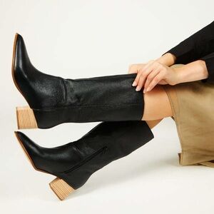 International Blank Carlos leather Tall boots in black size 8 NWB